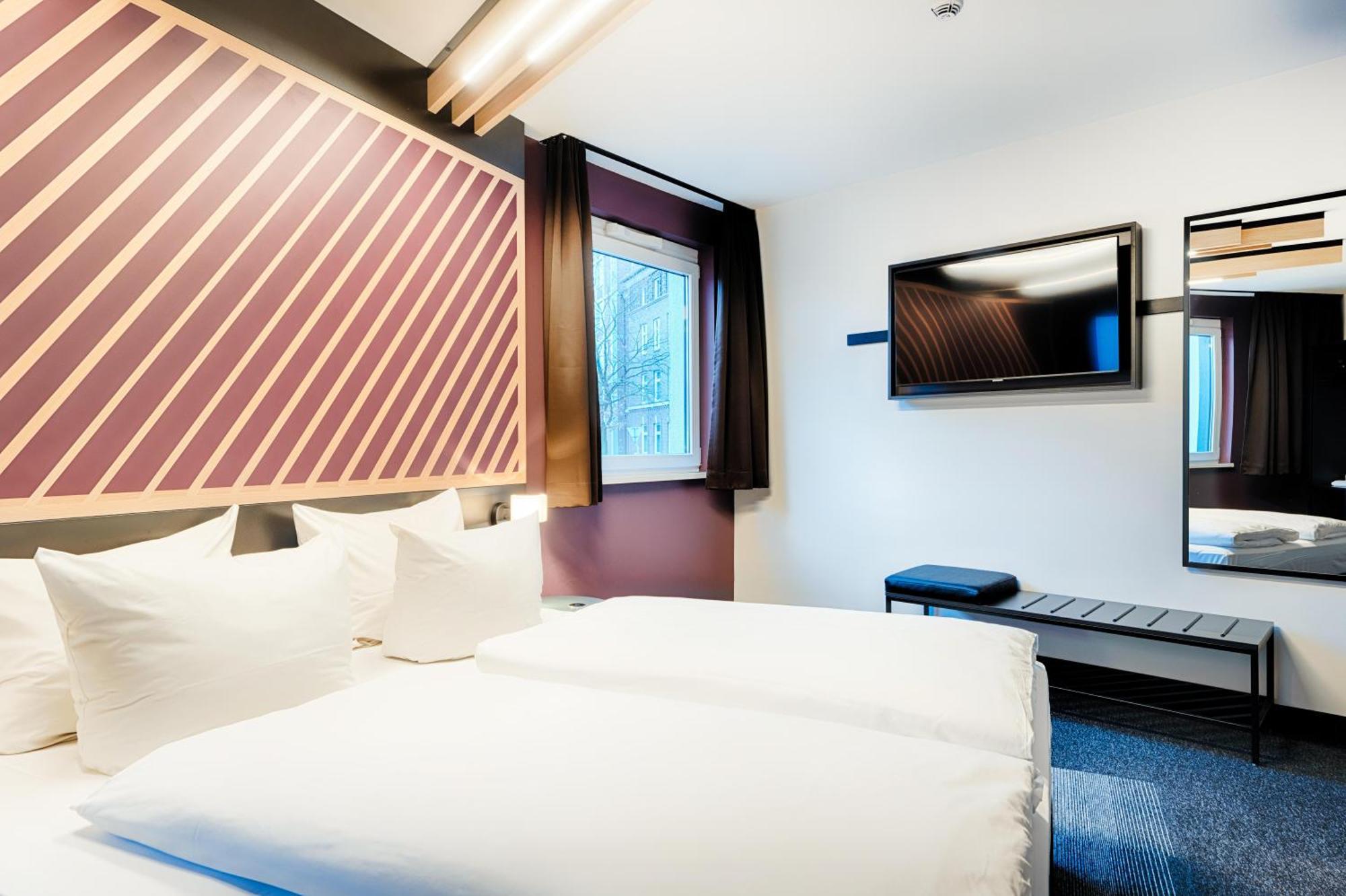 B&B Hotel Bremen-City Экстерьер фото
